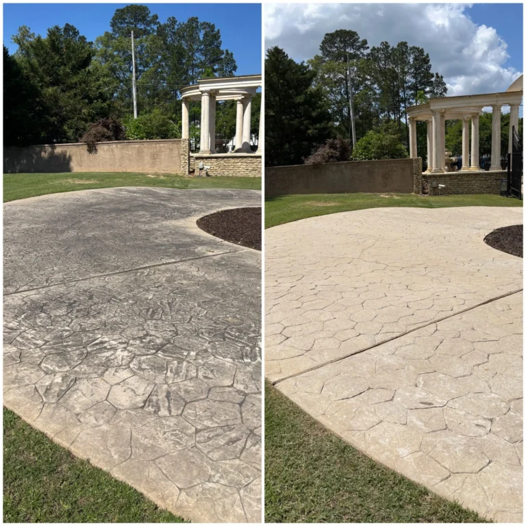 Before and after picture of a driveway cleaning in Flowood, MS.