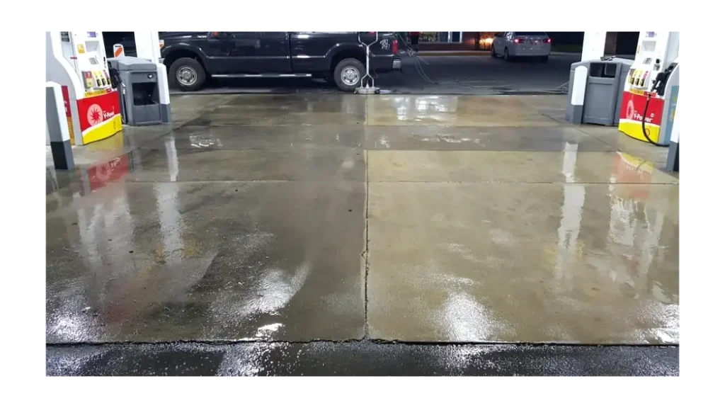 After photo of a gas station cleaning service